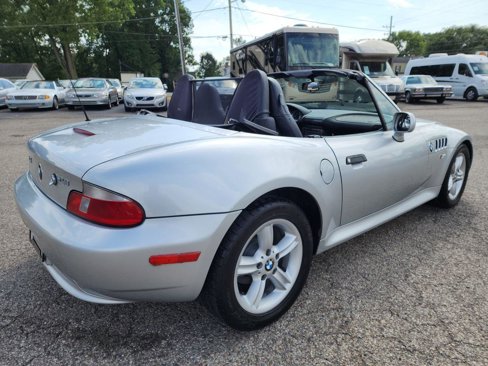 Used 2000 BMW Z3 2.5i image 2