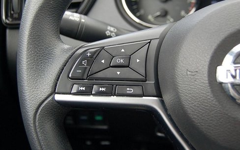 Used 2021 Nissan Rogue Sport S image 10