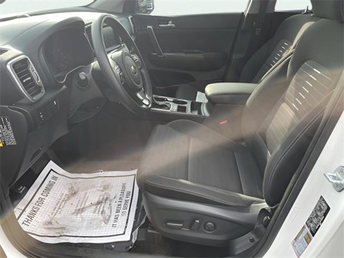 Used 2019 Kia Sportage LX w/ LX Popular Package image 11