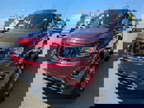 Used 2016 Jeep Grand Cherokee Limited image 11