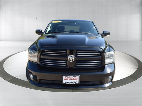 Used 2014 RAM 1500 Sport w/ Convenience Group image 11