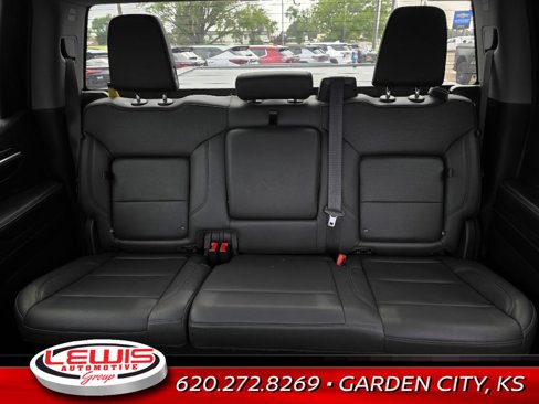 Used 2022 GMC Sierra 1500 SLT w/ SLT Convenience Package image 22