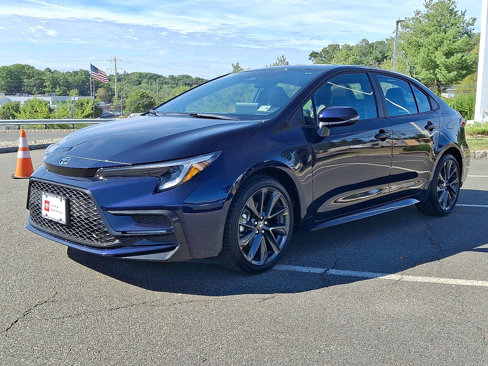 Certified 2025 Toyota Corolla XSE image 3