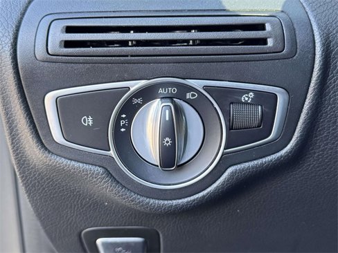 Certified 2020 Mercedes-Benz GLC 300 4MATIC image 20