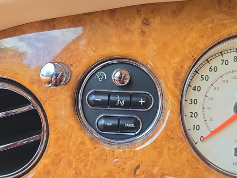 Used 2005 Bentley Arnage R image 24