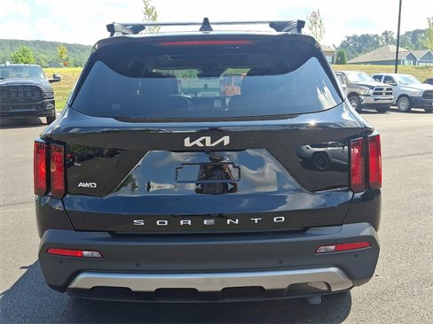 Used 2022 Kia Sorento X-Line EX image 9