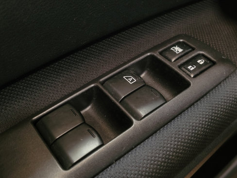 Used 2014 Nissan Rogue S w/ Convenience Package image 27