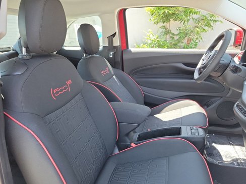 New 2024 FIAT 500 e (RED) image 17