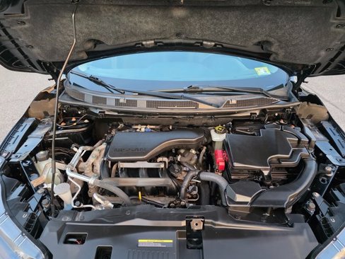 Used 2020 Nissan Rogue Sport S image 13