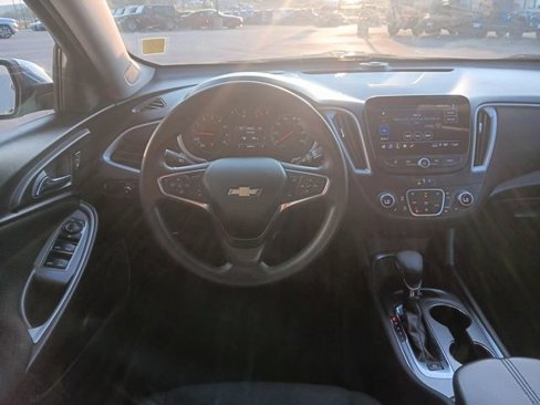 Used 2023 Chevrolet Malibu LT image 14