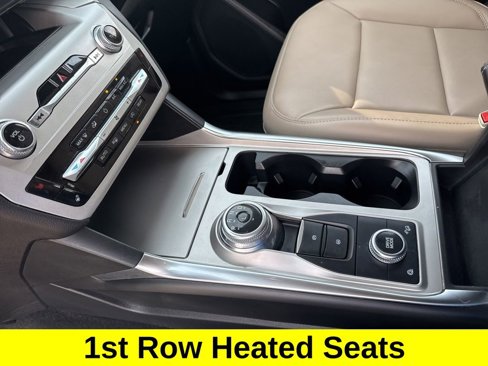 Used 2022 Ford Explorer XLT w/ Equipment Group 202A image 21