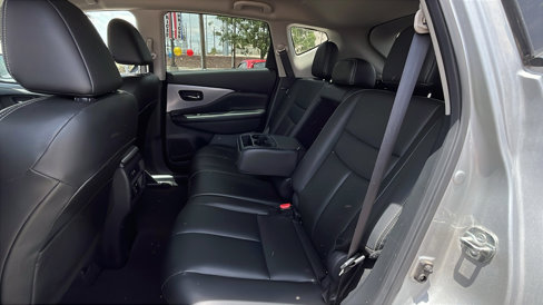 Used 2023 Nissan Murano SV image 24