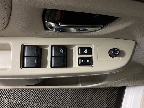 Used 2014 Subaru Crosstrek 2.0i Limited image 19