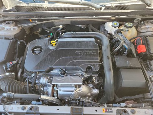Used 2024 Chevrolet Malibu LS image 9