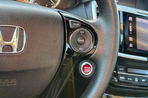 Used 2017 Honda Accord EX image 16