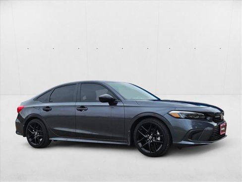 Used 2024 Honda Civic Sport image 3