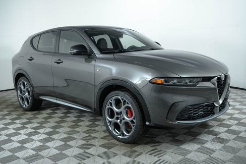 New 2024 Alfa Romeo Tonale Ti image 1