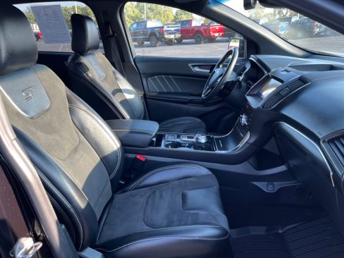 Used 2020 Ford Edge ST w/ Equipment Group 401A image 21