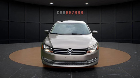 Used 2015 Volkswagen Passat 1.8T SE image 2