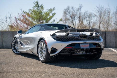 New 2025 McLaren 750S Spider image 27
