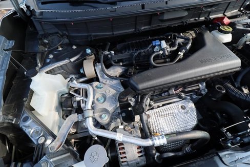 Used 2020 Nissan Rogue S image 31