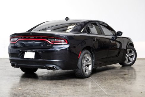 Used 2016 Dodge Charger SXT w/ Navigation & Travel Group image 10