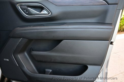 Used 2022 Chevrolet Tahoe Z71 w/ Luxury Package image 39