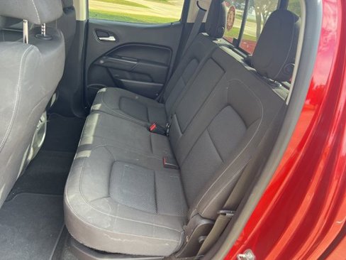 Used 2016 Chevrolet Colorado LT w/ LT Convenience Package image 9