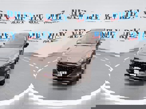 Certified 2022 Ford Escape SEL w/ Technology Package image 3