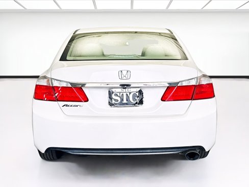 Used 2015 Honda Accord LX image 5