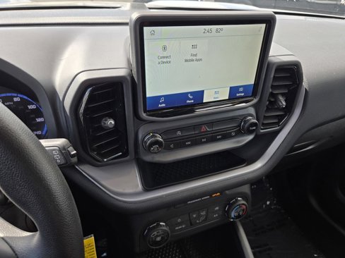 Used 2022 Ford Bronco Sport image 7