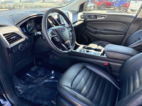 Used 2022 Ford Edge SEL image 15
