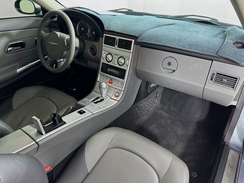 Used 2005 Chrysler Crossfire Limited image 30