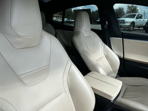Used 2016 Tesla Model S P90D image 14