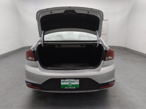 Used 2019 Hyundai Elantra SEL image 29