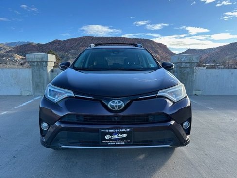 Used 2017 Toyota RAV4 Limited image 5