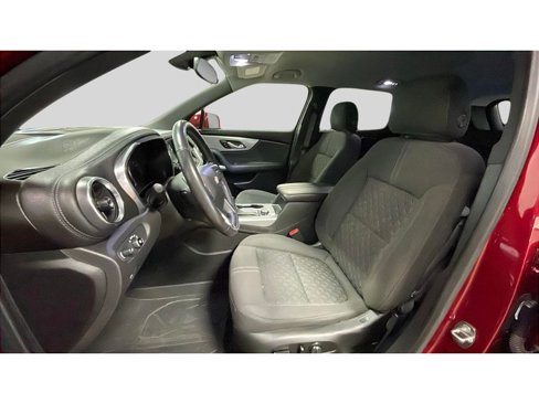 Used 2020 Chevrolet Blazer LT image 11