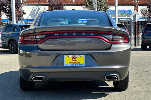 Used 2022 Dodge Charger SXT image 5
