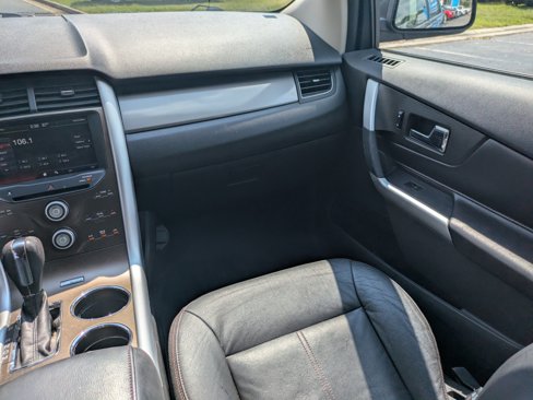 Used 2011 Ford Edge SEL w/ 202A Rapid Spec Order Code image 18