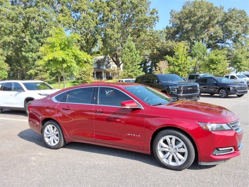 Used 2019 Chevrolet Impala LT image 3
