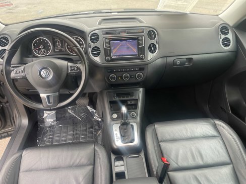 Used 2016 Volkswagen Tiguan SEL image 14