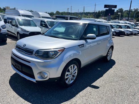Used 2018 Kia Soul + image 1