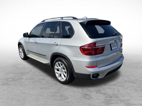 Used 2013 BMW X5 xDrive35i image 4