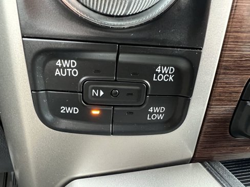 Used 2016 RAM 1500 Laramie w/ Convenience Group image 45