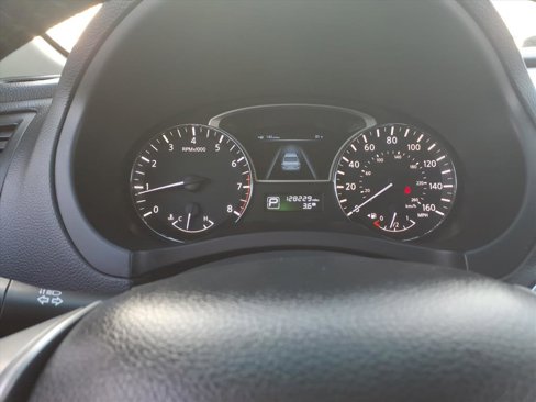 Used 2013 Nissan Altima 2.5 SV w/ 2.5SV Convenience Pkg image 33