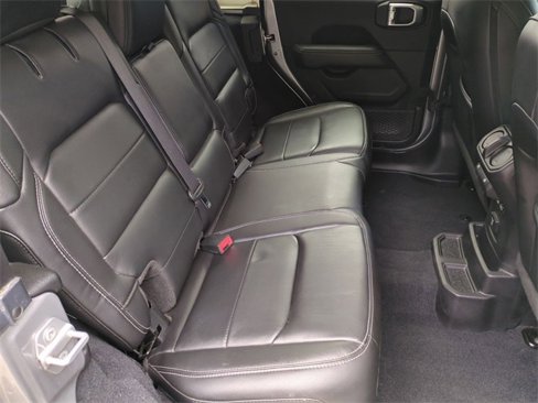 Used 2019 Jeep Wrangler Unlimited Sahara w/ LED Lighting Group image 24