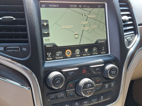 Used 2017 Jeep Grand Cherokee Limited image 23