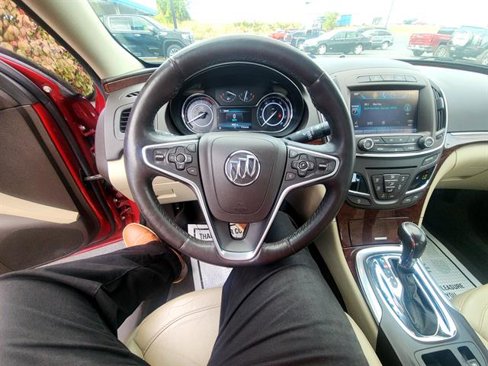 Used 2015 Buick Regal Premium w/ Experience Buick Package image 25