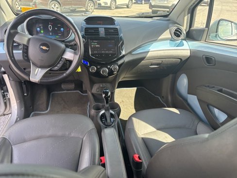 Used 2014 Chevrolet Spark LT image 18