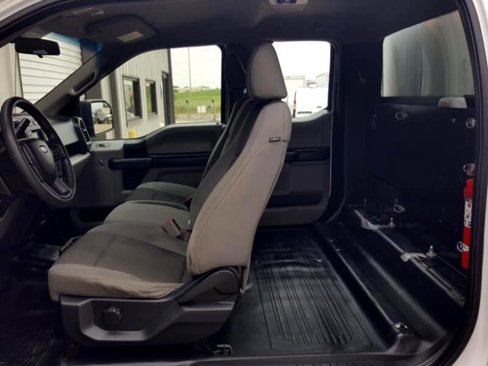 Used 2017 Ford F150 XL w/ Equipment Group 101A Mid image 17